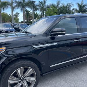 2019 Lincoln NAVIGATOR L RESERVE — фото 2