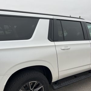 CHEVROLET SUBURBAN Z71 - 9