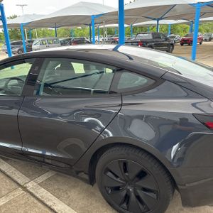 TESLA MODEL 3 LONG RANGE - 6
