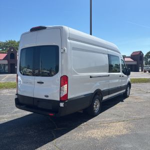 FORD TRANSIT 250 - 8