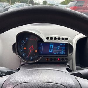 2015 Chevrolet SONIC LS AUTO — миниатюра 37