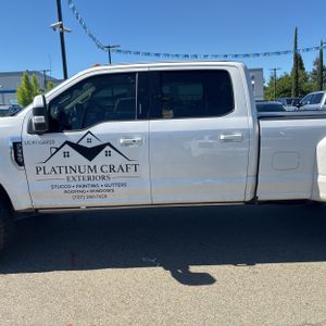 FORD F-350 SUPER DUTY LARIAT - 3