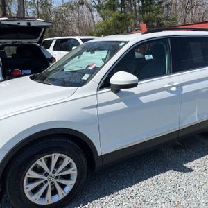 VOLKSWAGEN TIGUAN 2.0T SE 4MOTION - 2