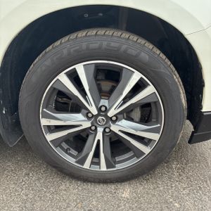 2020 Nissan PATHFINDER PLATINUM 缩略图 20