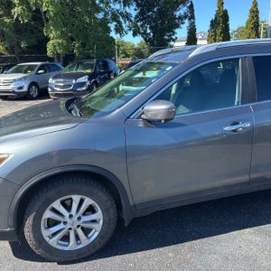 صورة 2 لـ 2016 Nissan ROGUE SV