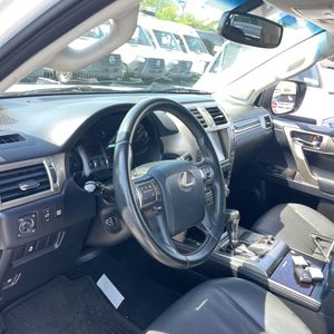 صورة مصغرة 36 لـ 2017 Lexus GX 460 BASE