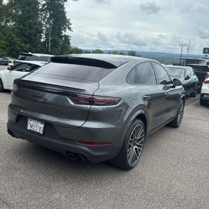 PORSCHE CAYENNE COUPE - 8