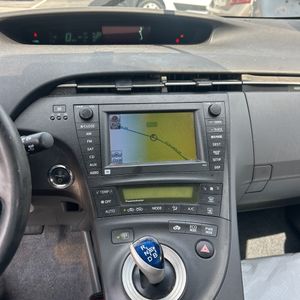 2011 Toyota PRIUS FOUR — миниатюра 37