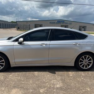 2017 FORD FUSION SE — фото 4