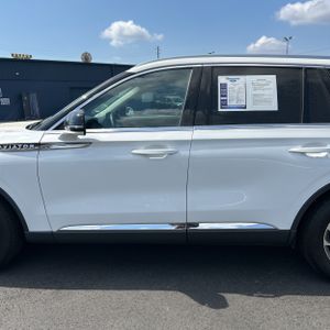 LINCOLN AVIATOR STANDARD - 4