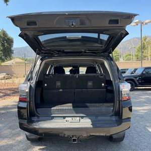 2020 Toyota 4RUNNER SR5 — миниатюра 42