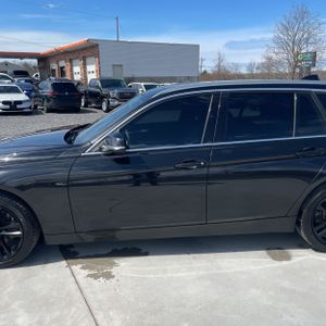 BMW 3-SERIES XDRIVE - 4