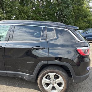 صورة 6 لـ 2019 JEEP COMPASS LATITUDE
