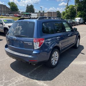 2012 Subaru FORESTER 2.5X PREMIUM — фото 8