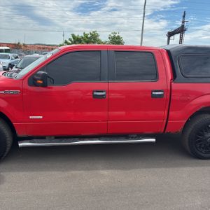 FORD F-150 XLT - 4