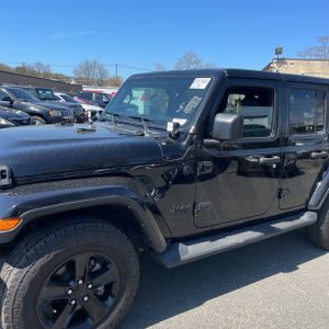 JEEP WRANGLER UNLIMITED SAHARA ALTITUDE - 2