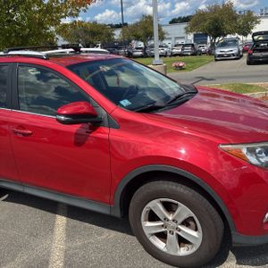 2013 Toyota RAV4 XLE — миниатюра 13