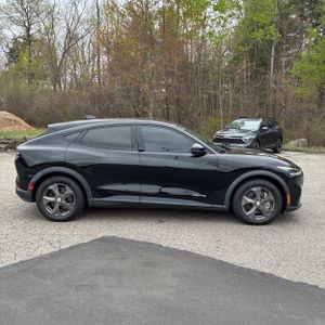 FORD MUSTANG MACH-E SELECT - 10