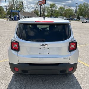 JEEP RENEGADE LATITUDE - 7
