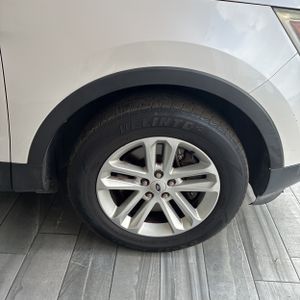 2017 FORD EXPLORER XLT — миниатюра 18
