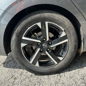 2025 Nissan SENTRA SV 缩略图 19