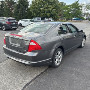 FORD FUSION SE - 8