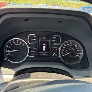 2019 Toyota TUNDRA SR5 thumbnail 41