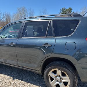 TOYOTA RAV4 - 4