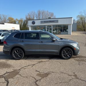 VOLKSWAGEN TIGUAN SE 4MOTION - 10