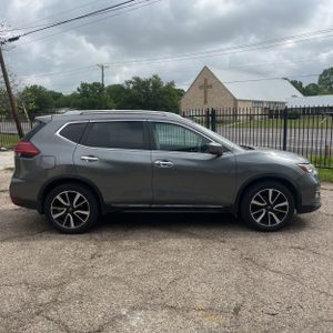 NISSAN ROGUE SV - 10