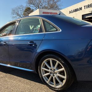 AUDI A4 2.0T PREMIUM - 6