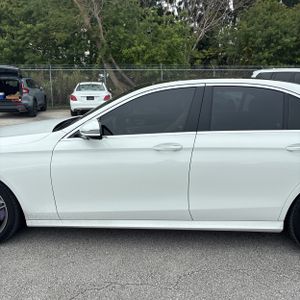 Mercedes-Benz E-Class E 300 - 4