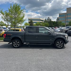 FORD F-150 LARIAT - 10