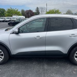 FORD ESCAPE SE - 3