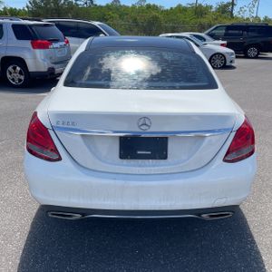 MERCEDES-BENZ C-CLASS - 7