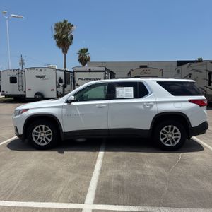 صورة 3 لـ 2020 Chevrolet TRAVERSE LT CLOTH