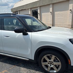 2026 MINI COUNTRYMAN COOPER S — миниатюра 13