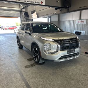 2022 Mitsubishi OUTLANDER SE 缩略图 12