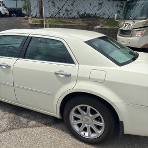2005 Chrysler 300 C — фото 6