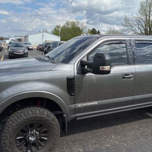 FORD F-250 SUPER DUTY LARIAT - 2