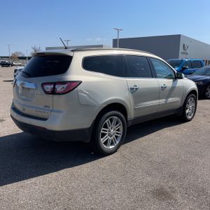 CHEVROLET TRAVERSE LT - 7