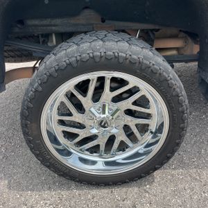 2020 Chevrolet SILVERADO 1500 LT — миниатюра 19