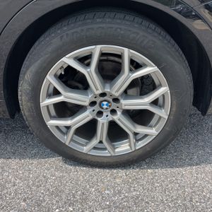 2021 BMW X7 XDRIVE40I — миниатюра 18