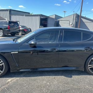 PORSCHE PANAMERA BASE - 4