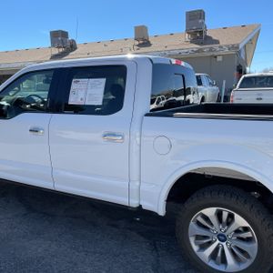 FORD F-150 LARIAT - 6