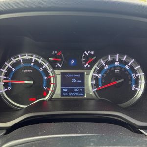 2015 Toyota 4RUNNER SR5 缩略图 40