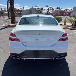 GENESIS G70 2.5T STANDARD - 7