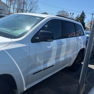 JEEP GRAND CHEROKEE LIMITED X - 4