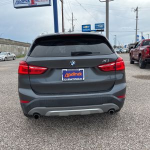 BMW X1 SDRIVE28I - 7
