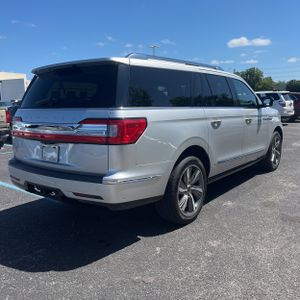 LINCOLN NAVIGATOR L SELECT - 8